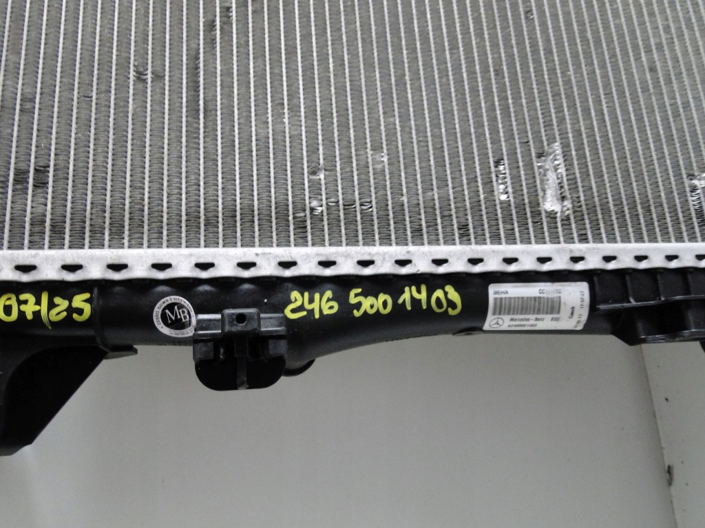 Mercedes радіатор води рідина автоматична коробка передач cla 117 c117 x117 w117 gla 156 x156 Оригінал