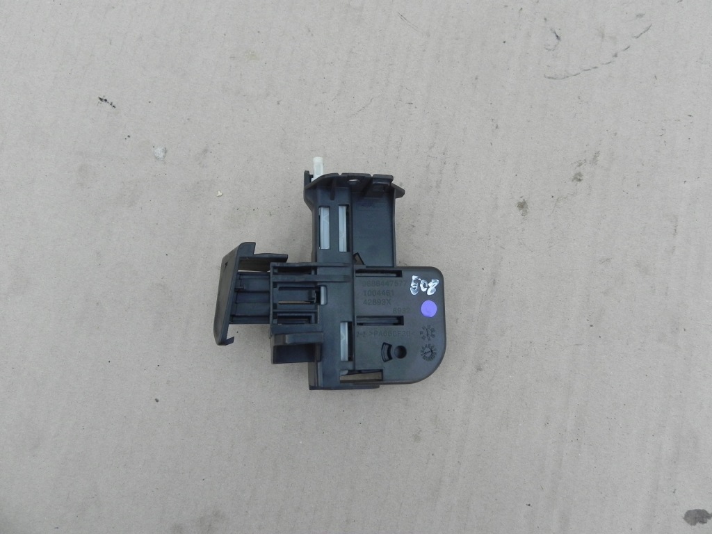 фото №1, Peugeot 508 i замок ручка бардачка панелі 9686447577