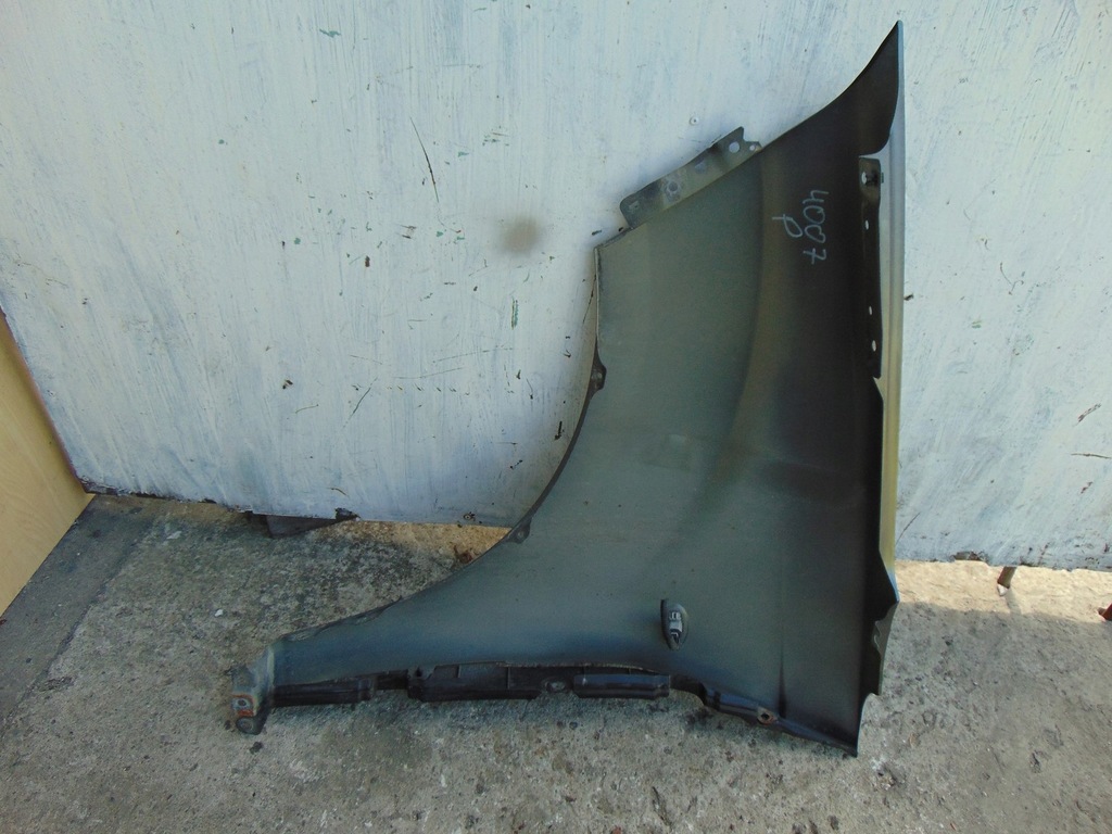 фото №11, Крыло правый перед peugeot 4007 a39
