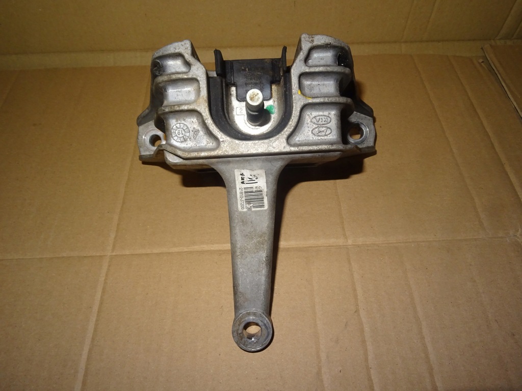 фото №1, Kia xceed кронштейн 21810-j7200