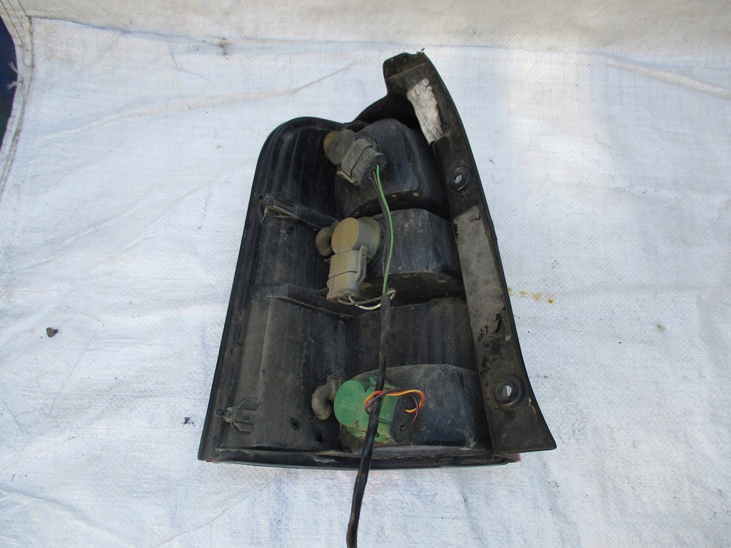 фото №5, Ford maverick escape лампа задняя правая