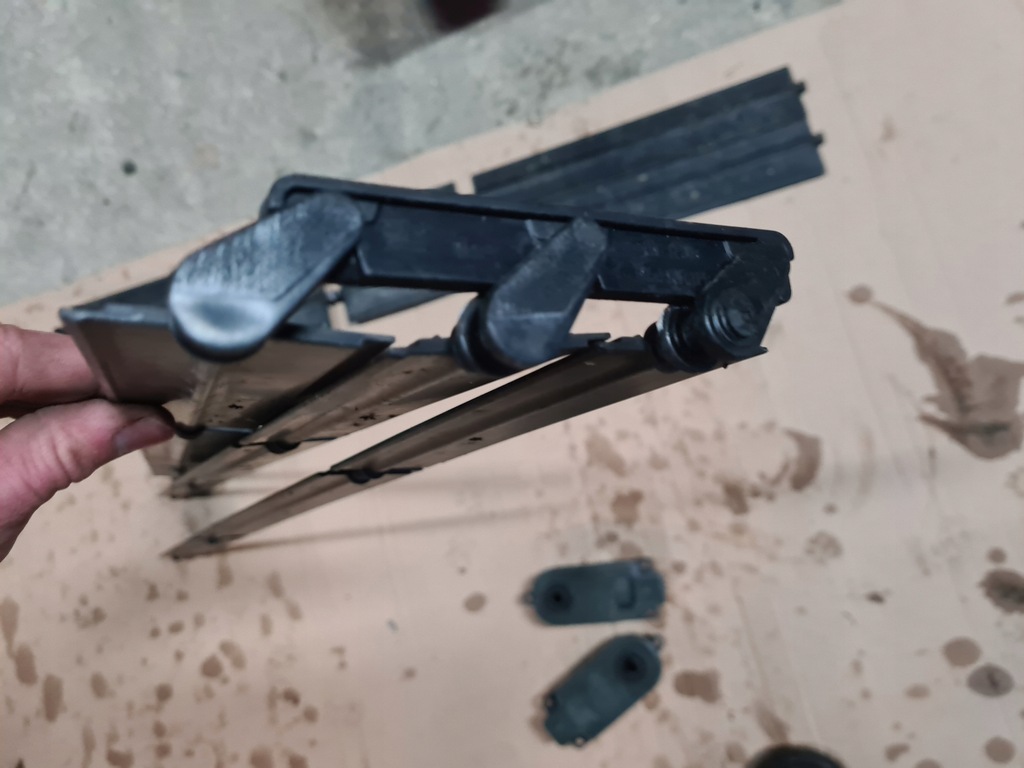 фото №5, Двигуни жалюзі жалюзі na частини kia sportage v