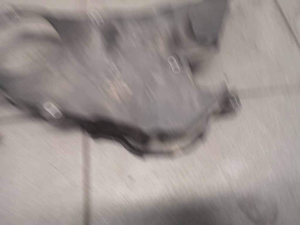 фото №7, Захист розподільного валу audi a4 b7 2.0 tfsi bwe 06f109147