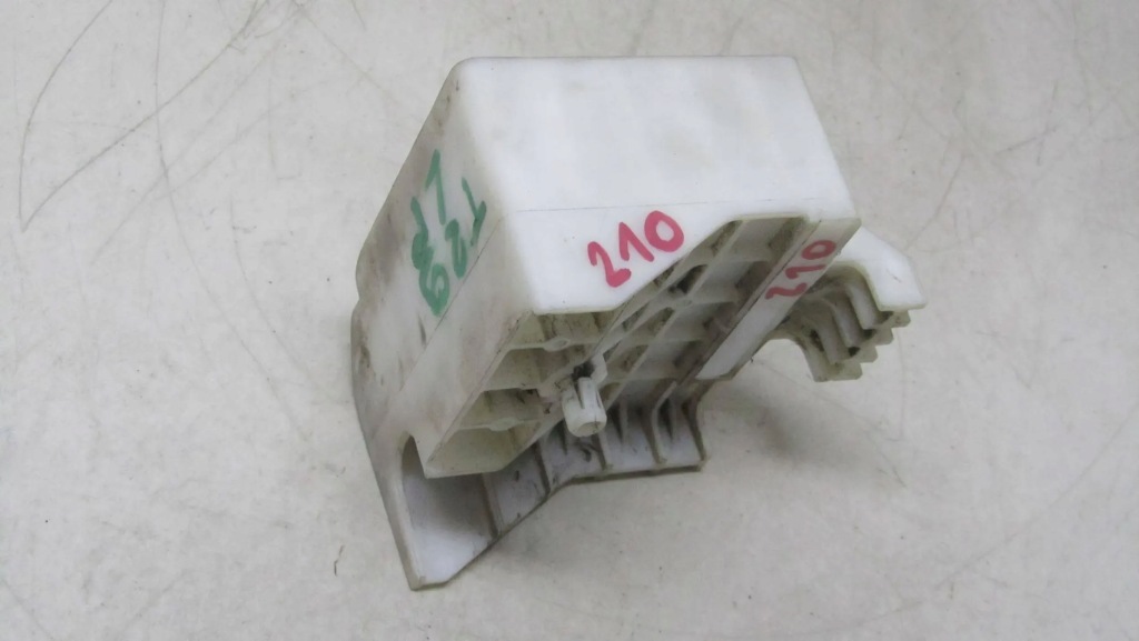 фото №5, Toyota avensis t27 абсорбер лівий перед 53935-05010