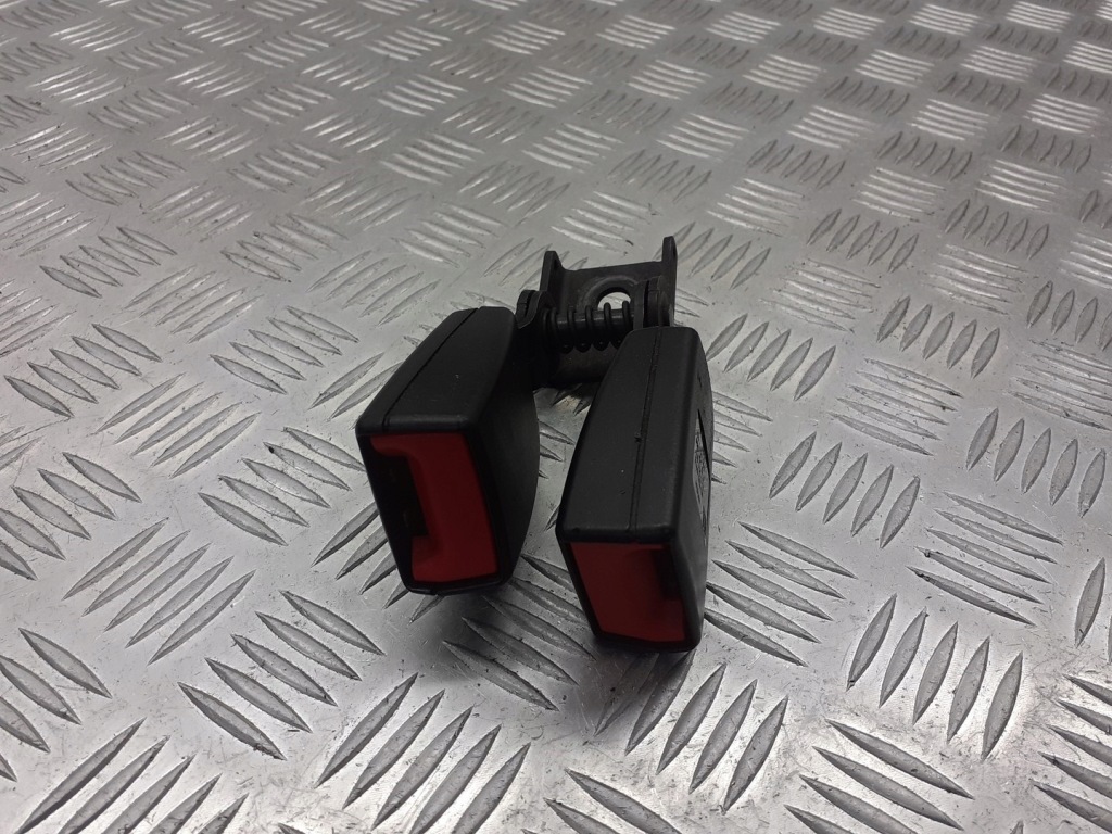 Купити Кліпса поперечина ліва opel astra j 13354863