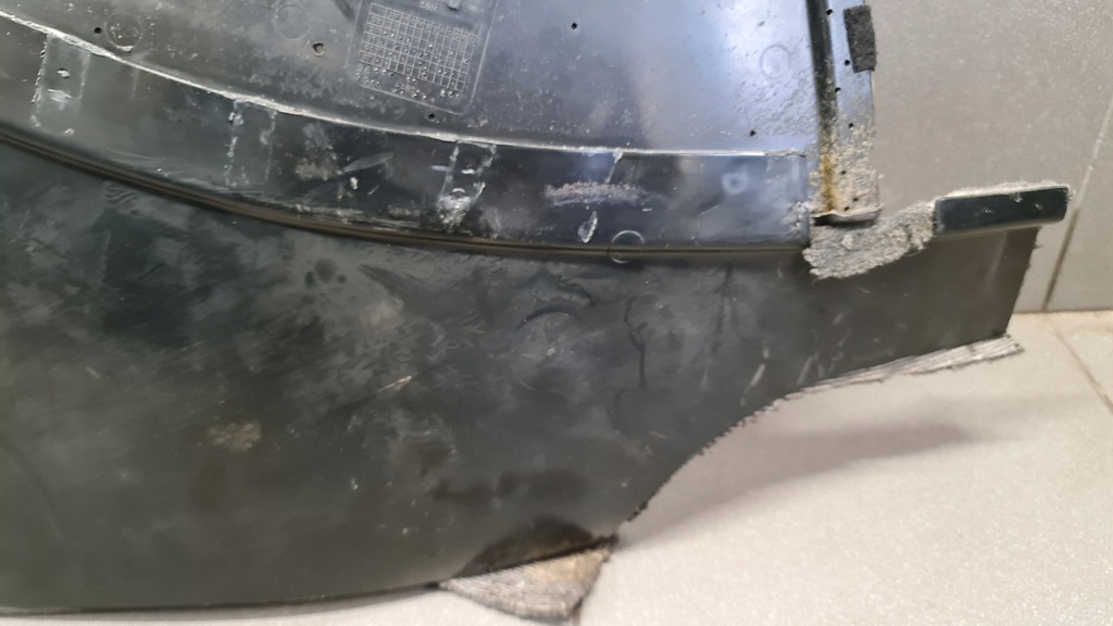 фото №15, Корпус тунель права audi a8 d2 eu 4d1863306k