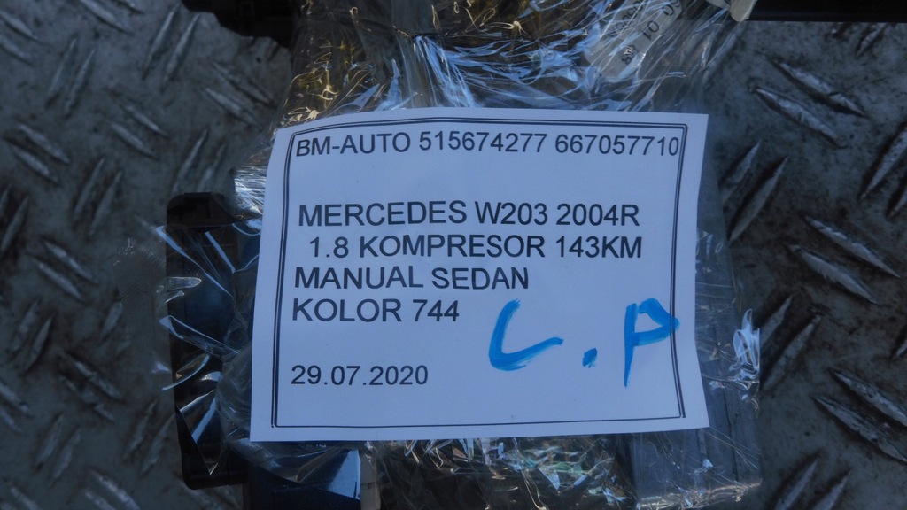 фото №8, Mercedes w203 pas левый передний 2038600986