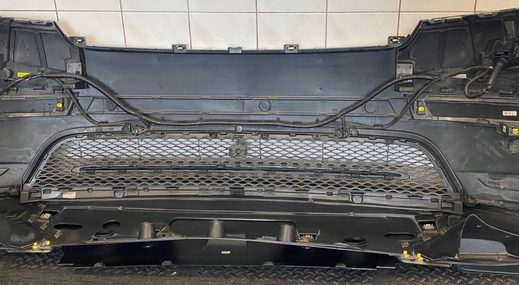 Бампер перед комплектний  land rover range rover velar j8a217f775af Київ