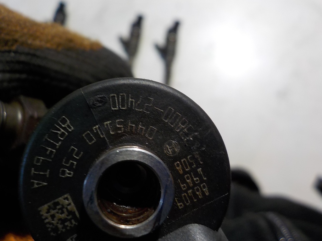 фото №6, Kia ceed i 2.0 crdi 140km d4ea форсунка 33800-27400 комплект