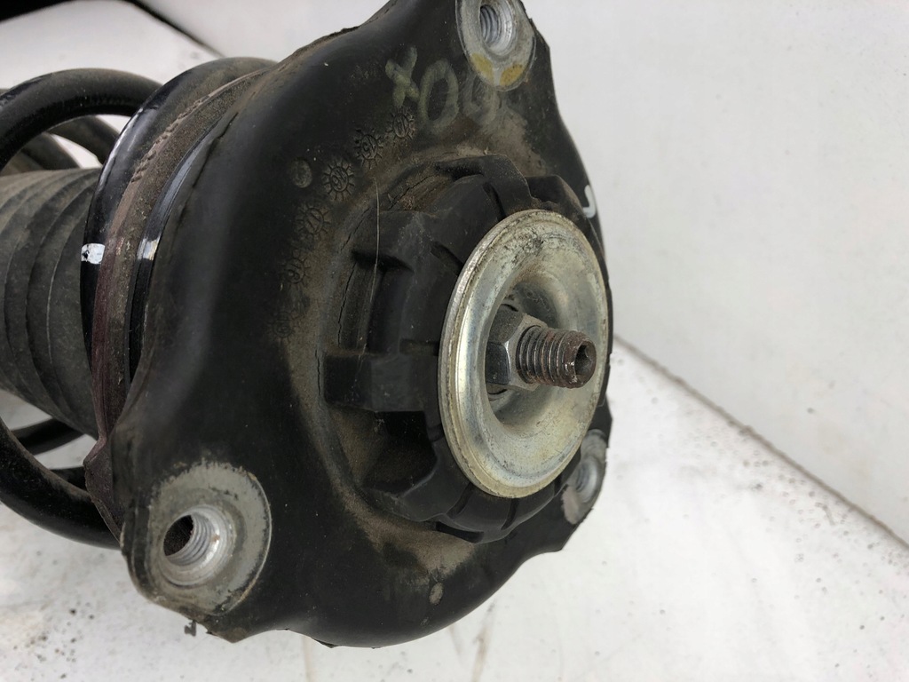 фото №5, Fiat 500x амортизационная стойка поворотный кулак правый перед