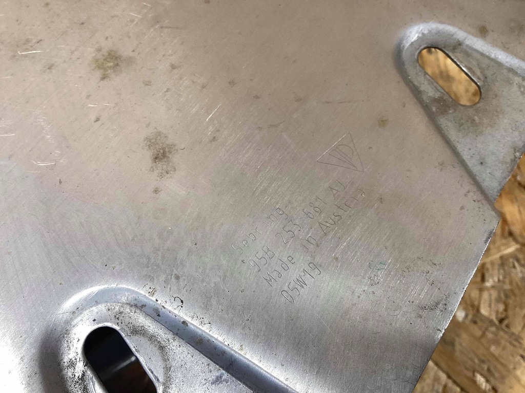 фото №6, Porsche macan lift 2.0 наконечник глушителя 95b253681aj