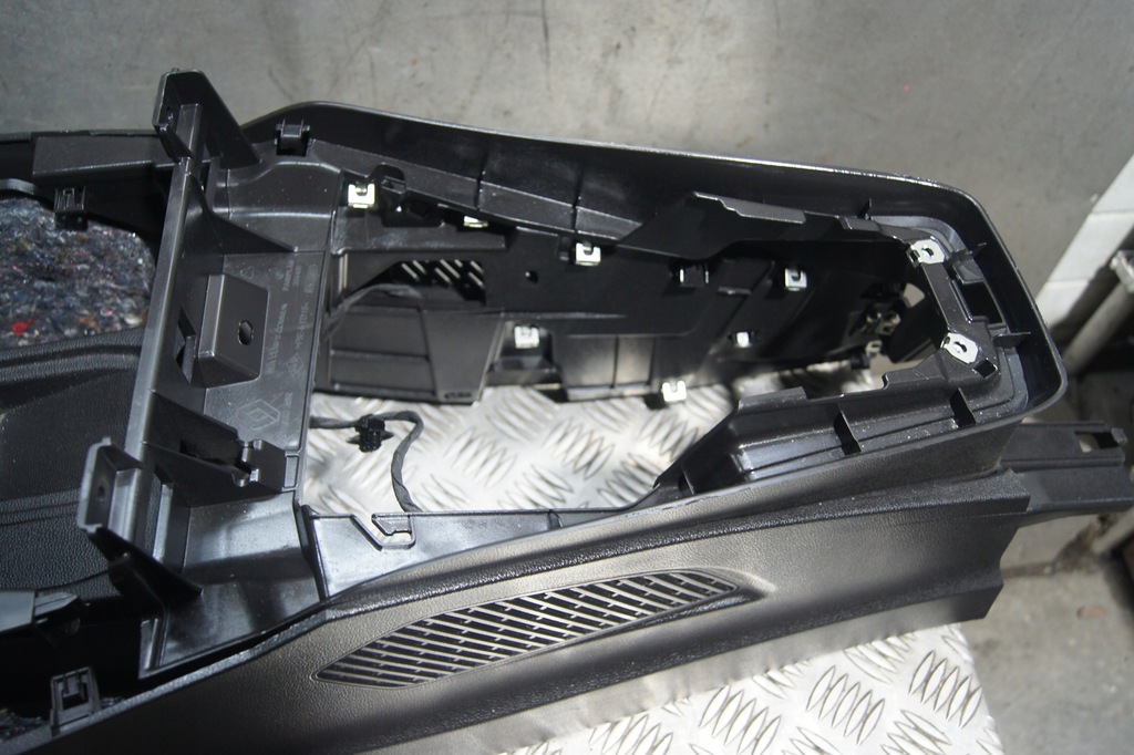 фото №6, Тунель clio v комплект