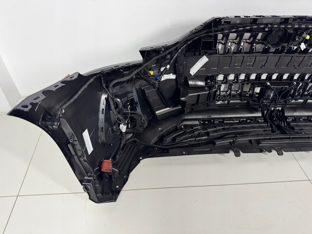 Audi a8 d5 4n0 рестайлінг  бампер перед оригінальний новий Доставка