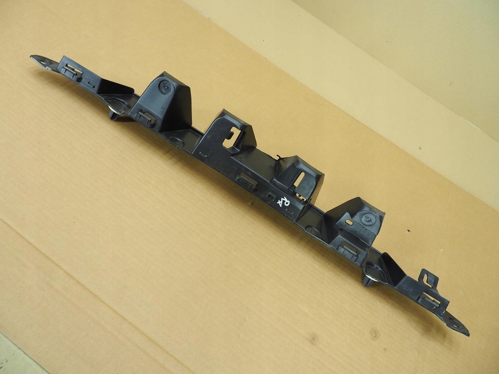 фото №8, Напрямна бампера задня renault zoe 850321348r