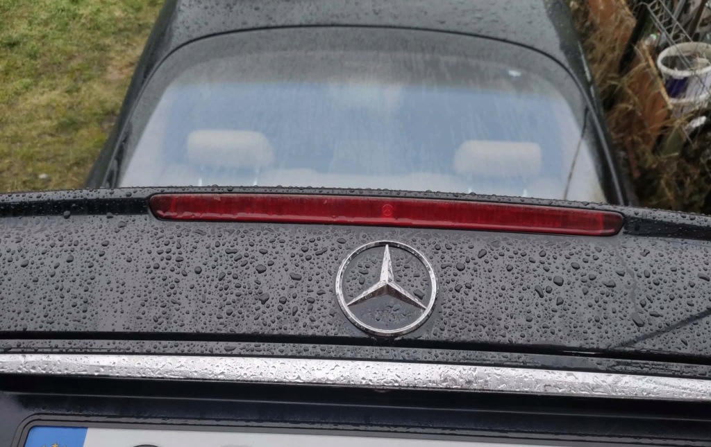 Накладка крышки багажника -mercedes cl w215 европа Оригинал