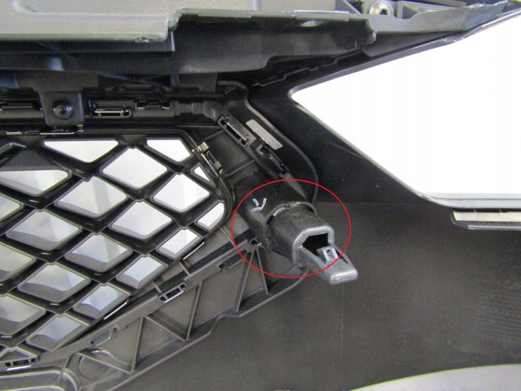 фото №11, Seat оригинальный номер 5fj807221 бампер