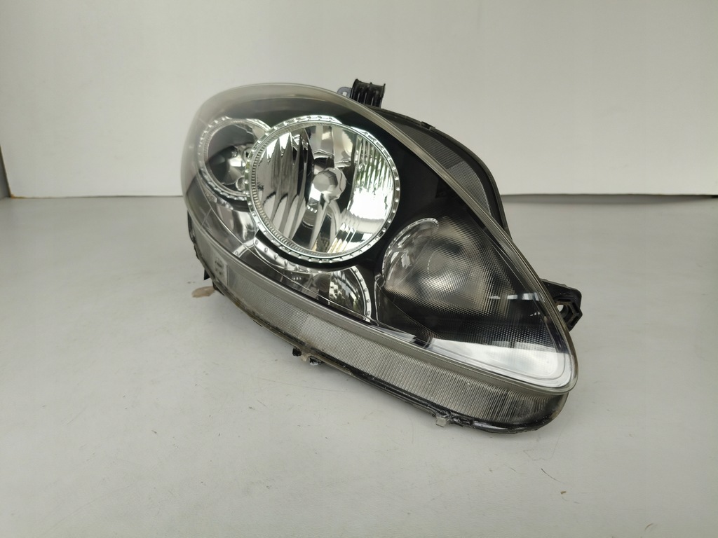 фото №1, Лампа права фара seat altea 5p 5p0 04-