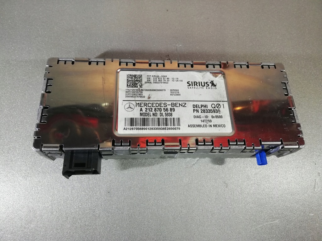 фото №1, 2128705689 усилитель тюнер sirius mercedes