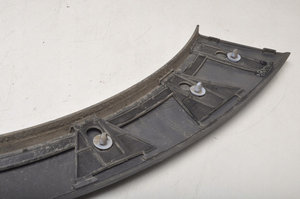 фото №8, Peugeot 207 накладка крыла левый задняя