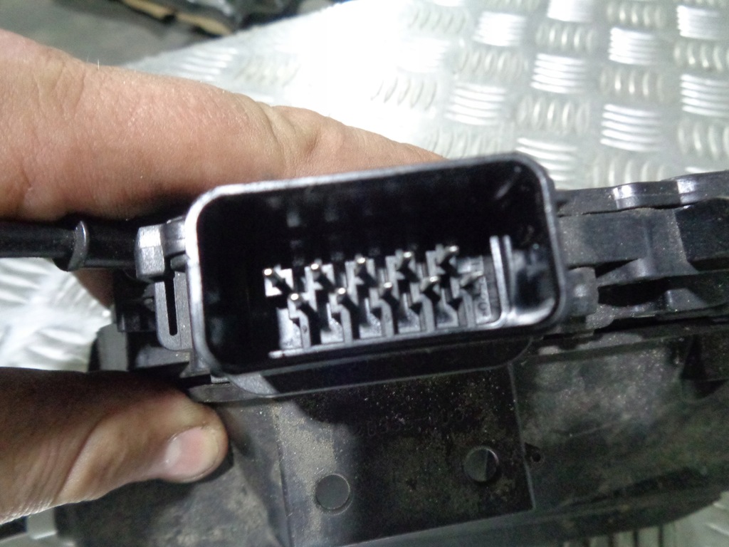 фото №2, Ford b-max замок дверь av1a-r21813-cg левый