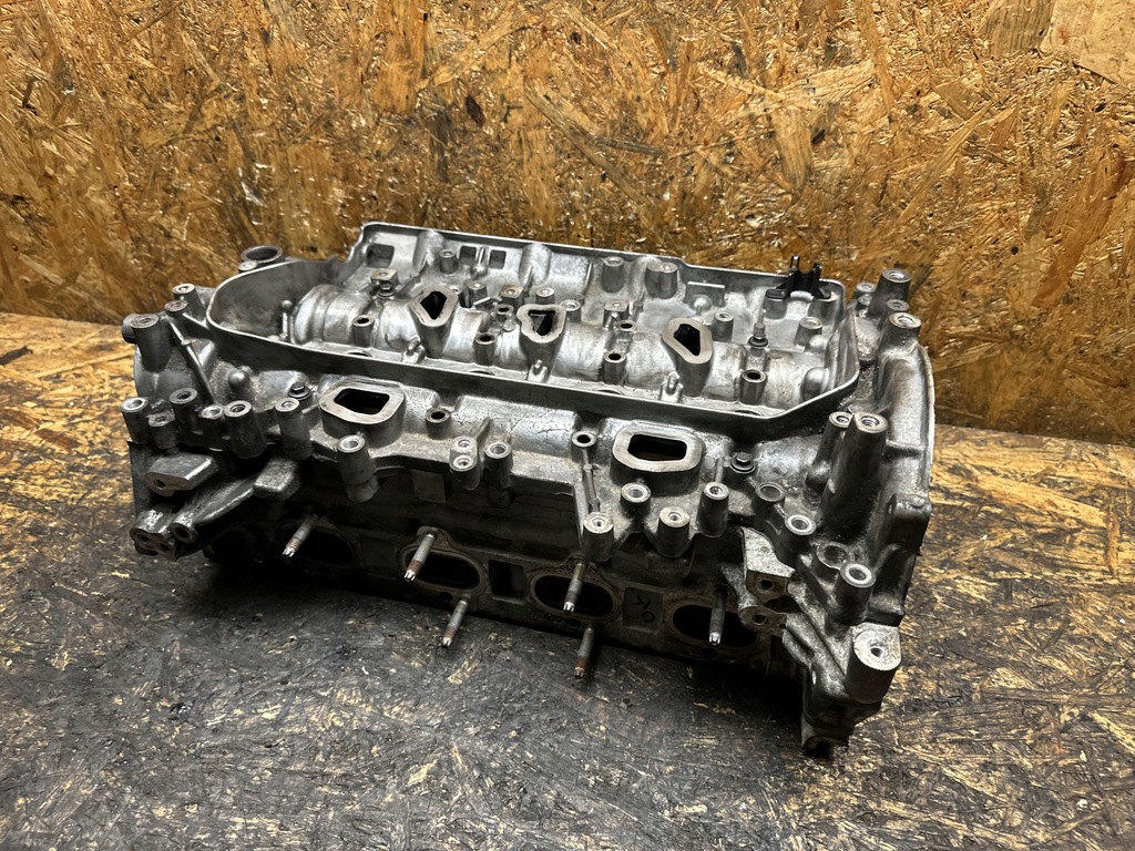 фото №1, Головка комплектная renault master 2.3 dci biturbo 110422750r