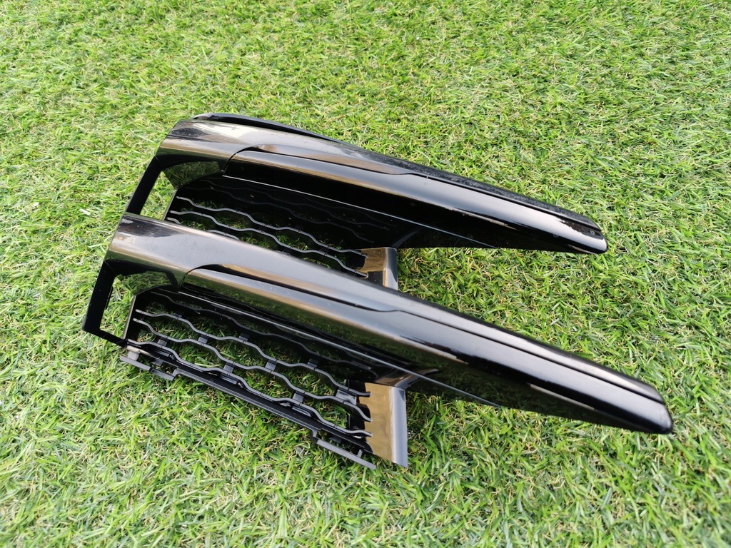 фото №1, Range rover velar r dynamic решётка бампера левая