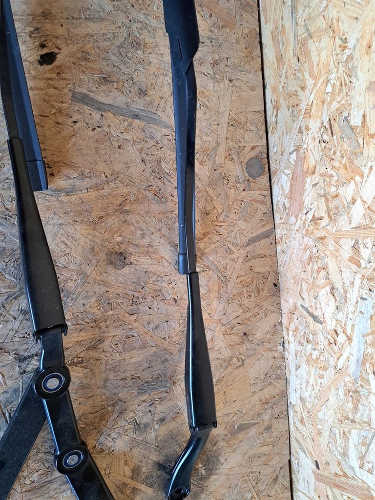 фото №4, Mercedes w206 рычаг рычаги дворники перед kpl