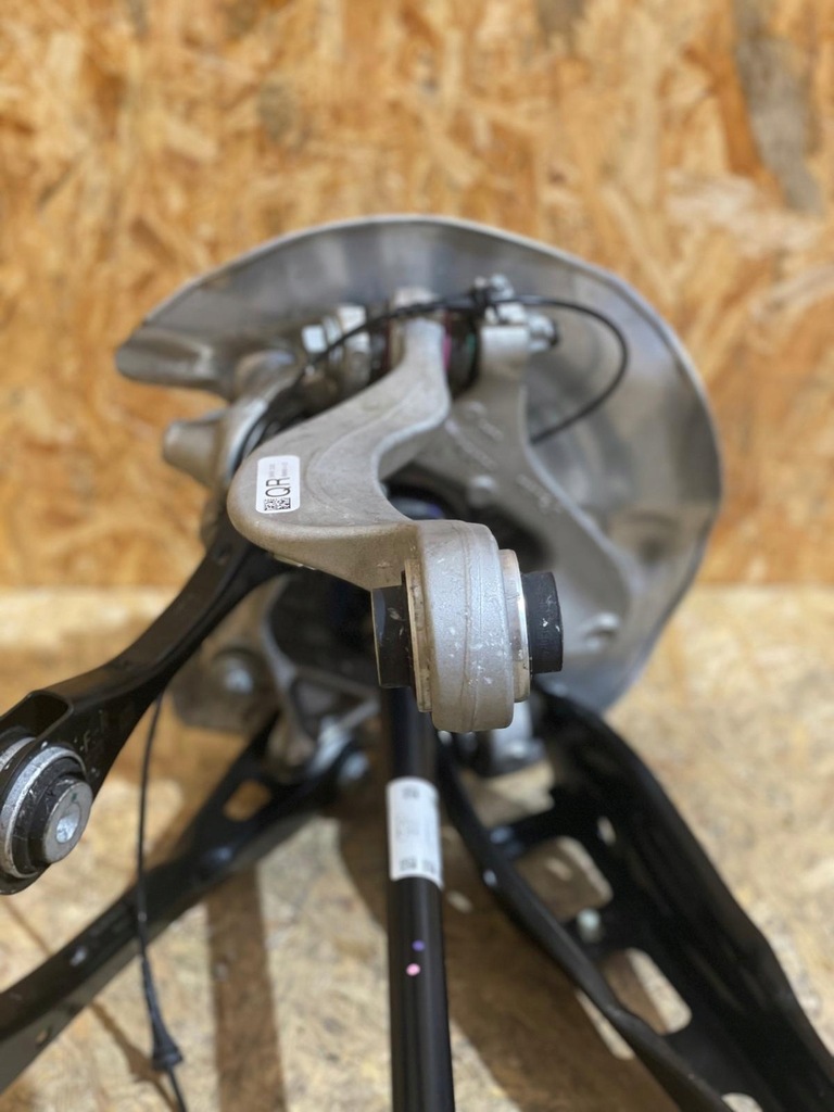 фото №7, Подвеска задняя правое поворотный кулак ступица рычаги приводной вал bmw x3 g01 x4 23r 3km