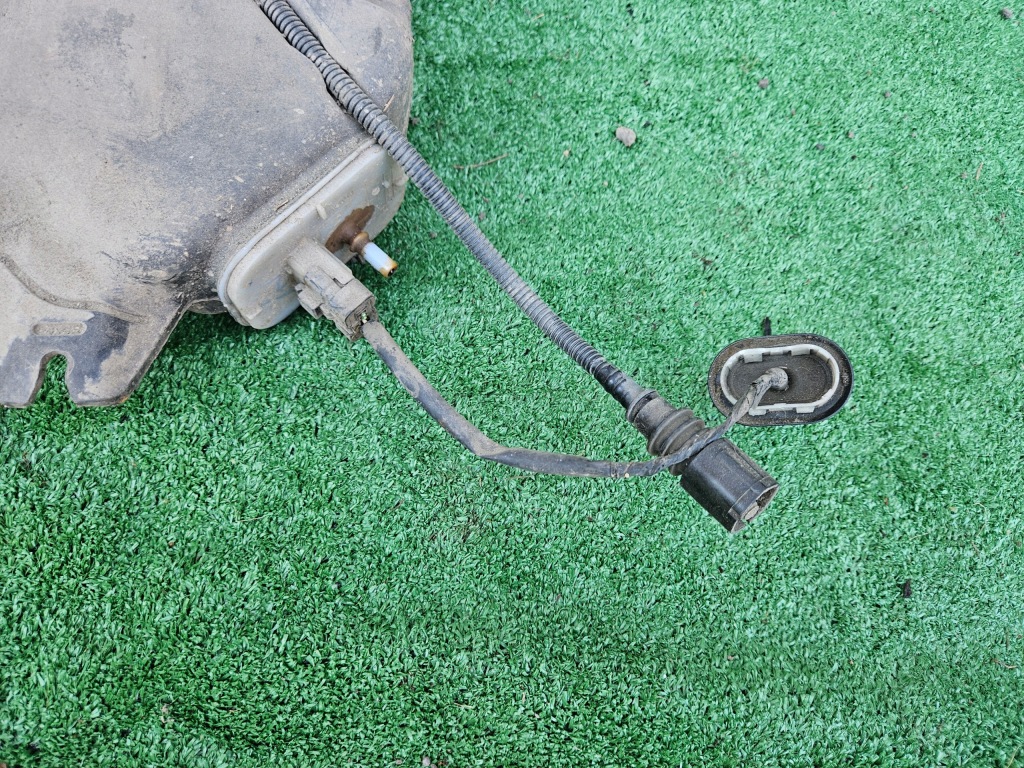 Бак жидкость fap peugeot 508 10r- Недорого