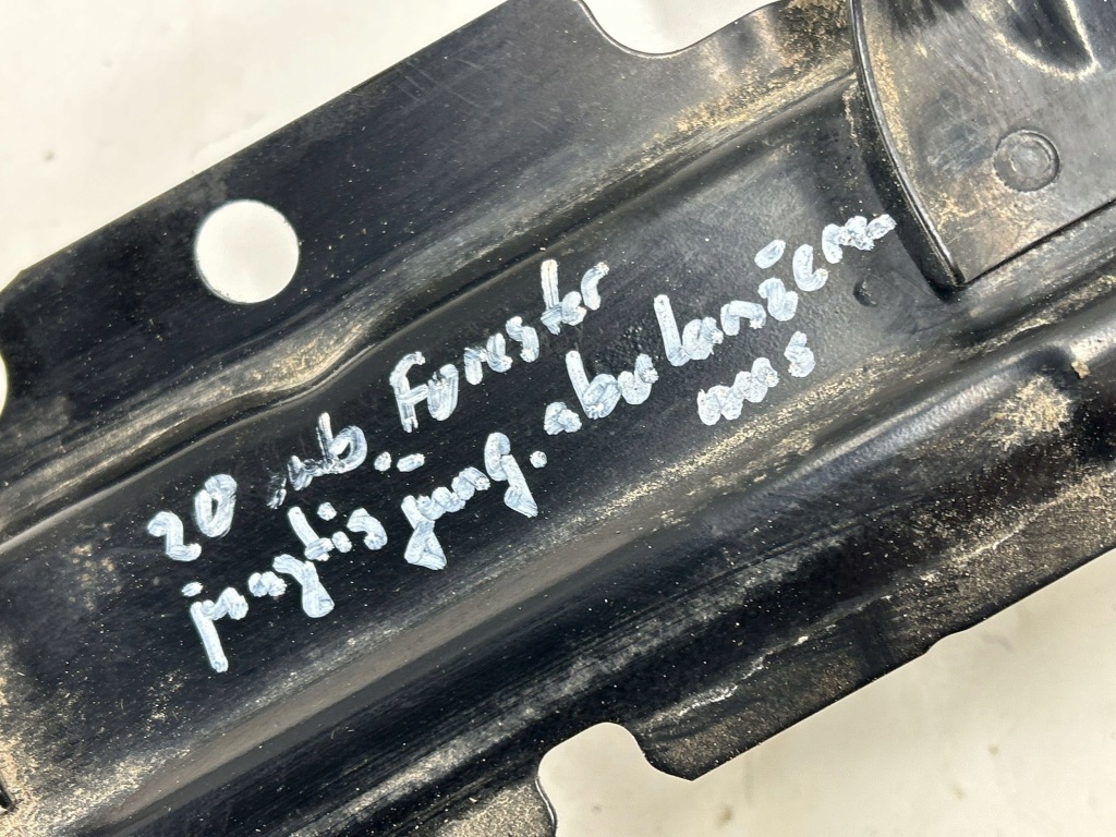 Нижние кронштейн радиатора subaru forester sk 51231sj0009p Недорого