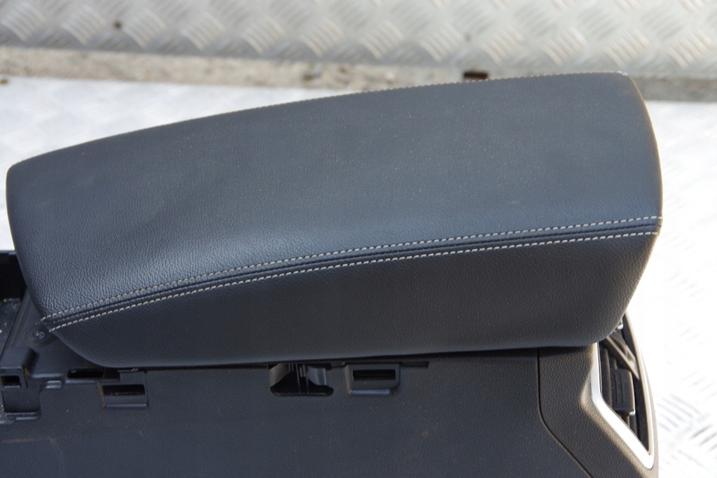 фото №5, Туннель подлокотник megane iv 969109180r кожа