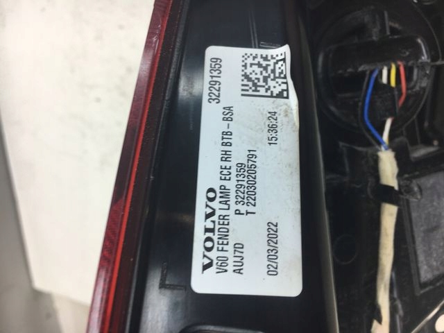 фото №5, Volvo v60 ii лампа права задня 32291359