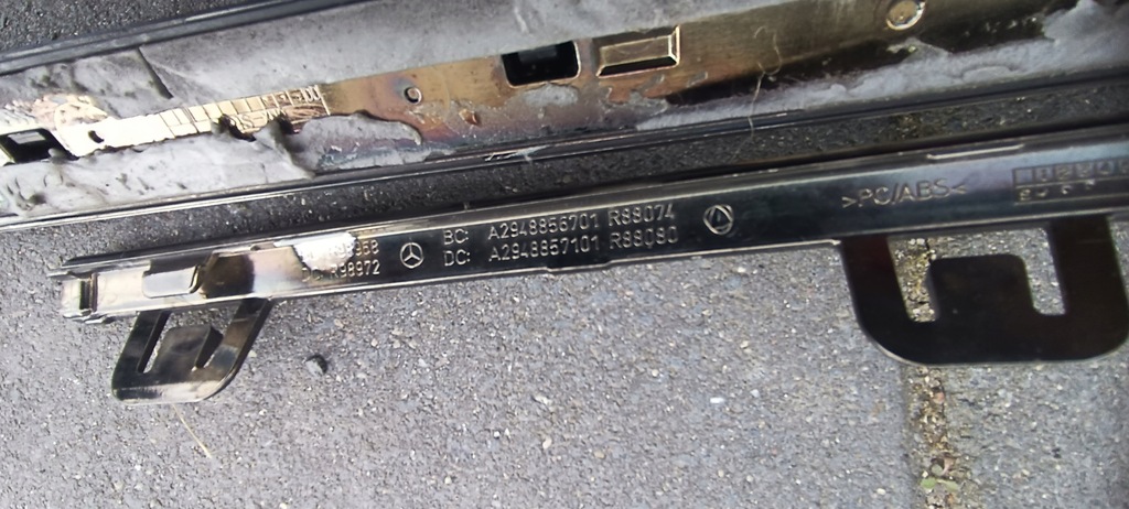 фото №8, Mercedes eqe x294 w294 молдинг бампера перед