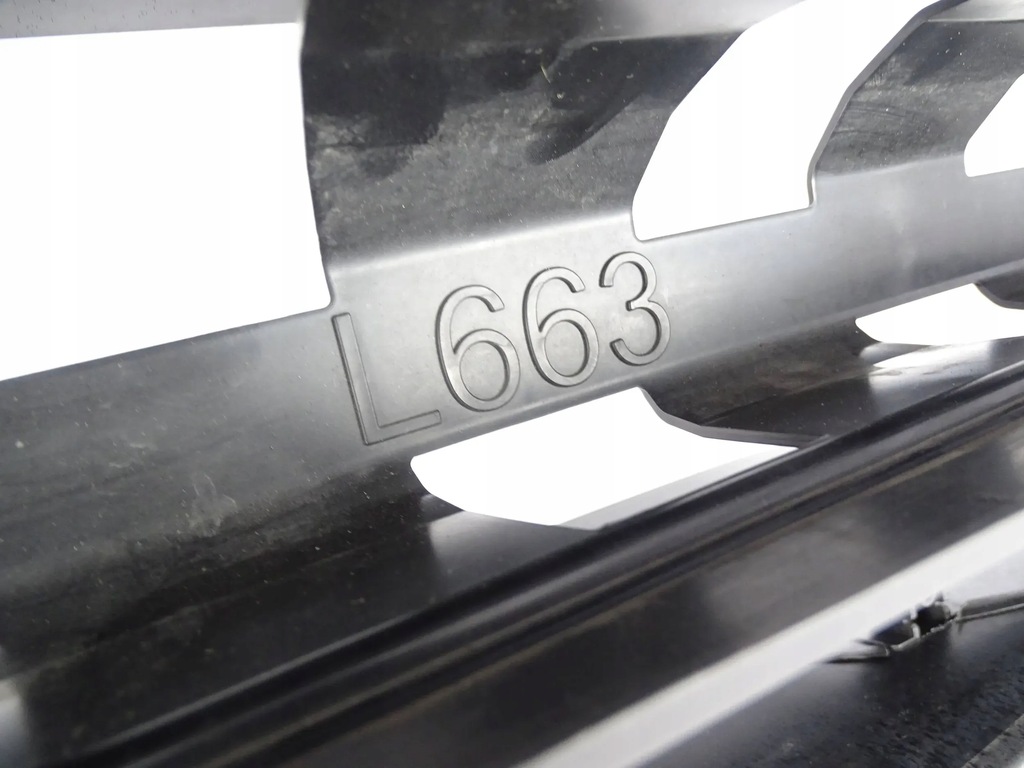 фото №8, Воздуховод воздуха land rover defender ii l663