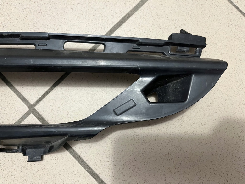 фото №8, Решітка бампера права volvo xc60 xc-60 ii 2 17-