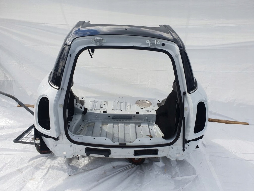 фото №1, Mini r60 countryman крыло задняя поддон pas задний