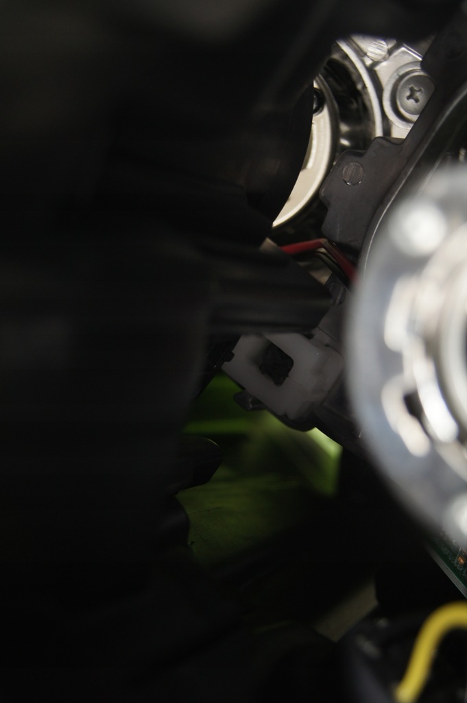 фото №6, Лампа mitsubishi outlander h7+hb3+led правая europa