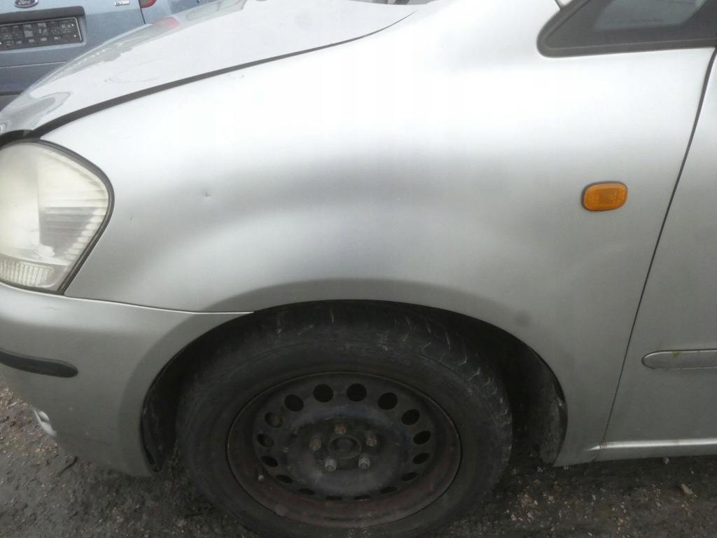 фото №1, Крыло левый перед передний toyota avensis verso