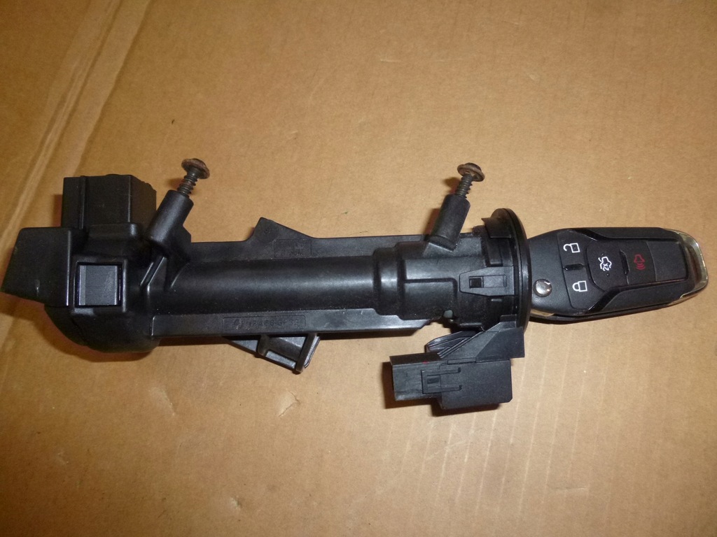фото №1, Ford mondeo mk5 fusion замок зажигания ключ вкладка