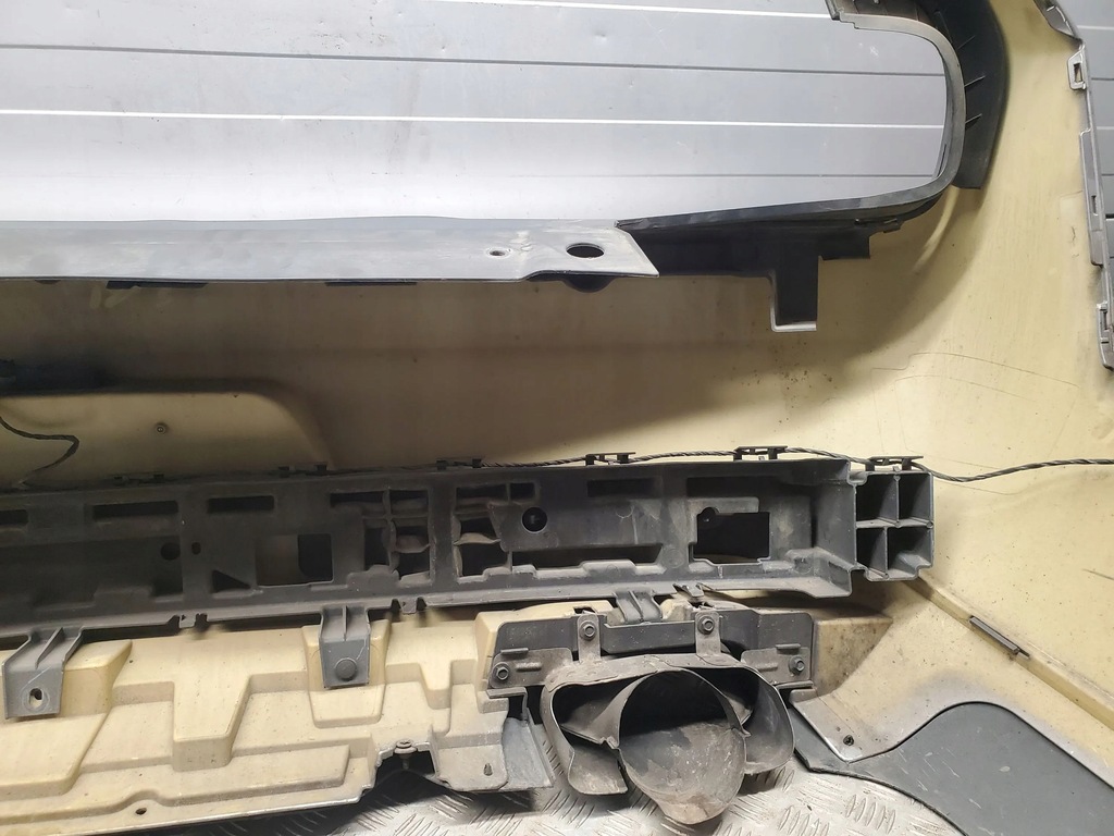 фото №14, Dodge challenger 2015 с задний бампер задний