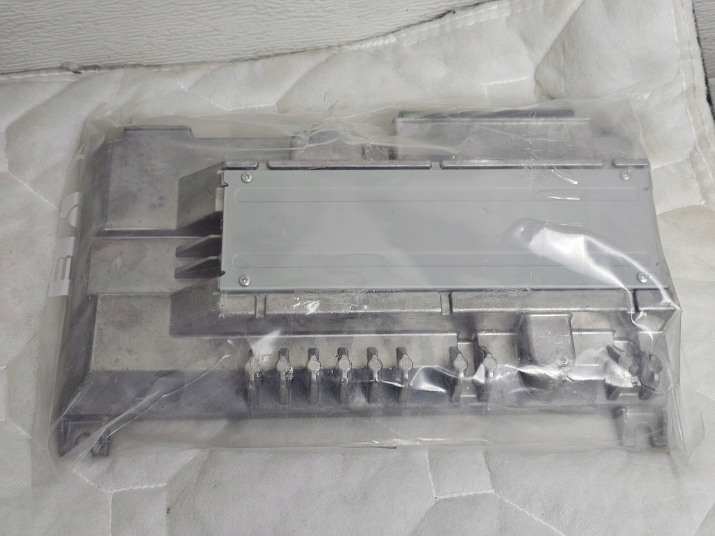 фото №1, Підсилювач радіо аудіо bang olufsen audi a6 c8 4n0035223b