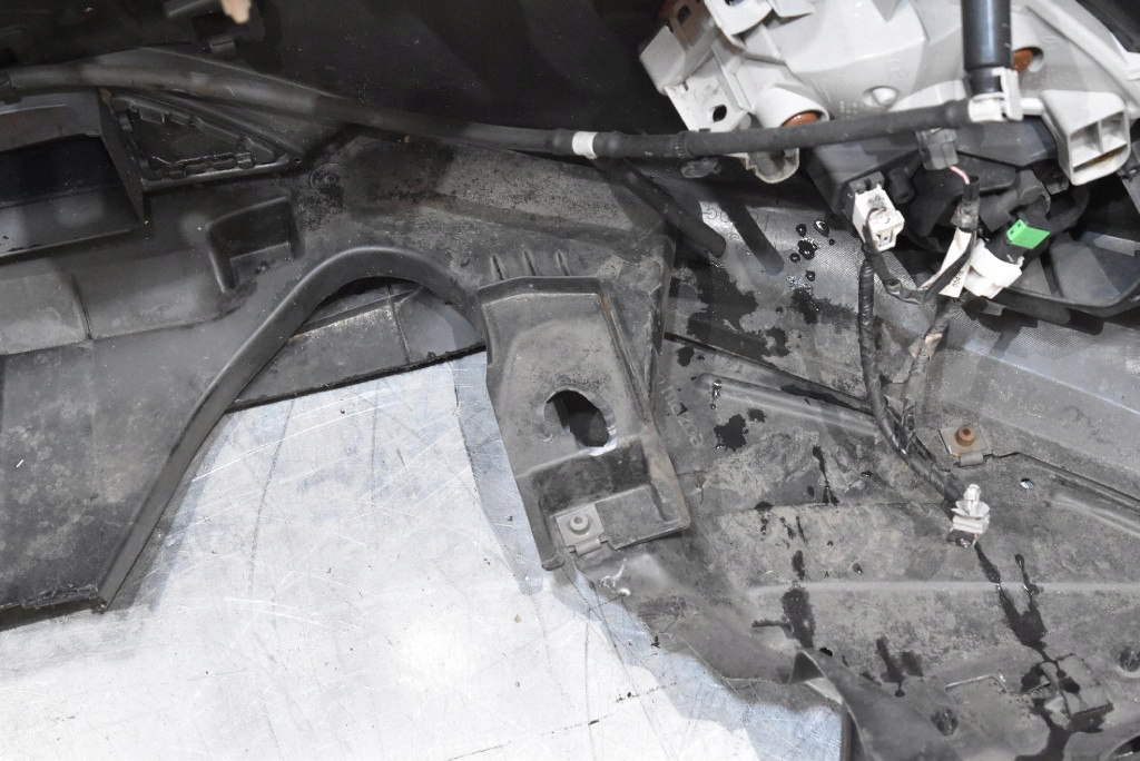 фото №15, Бампер перед передній granatowy решітка радіатора mazda 3 3 iii bm 13-16