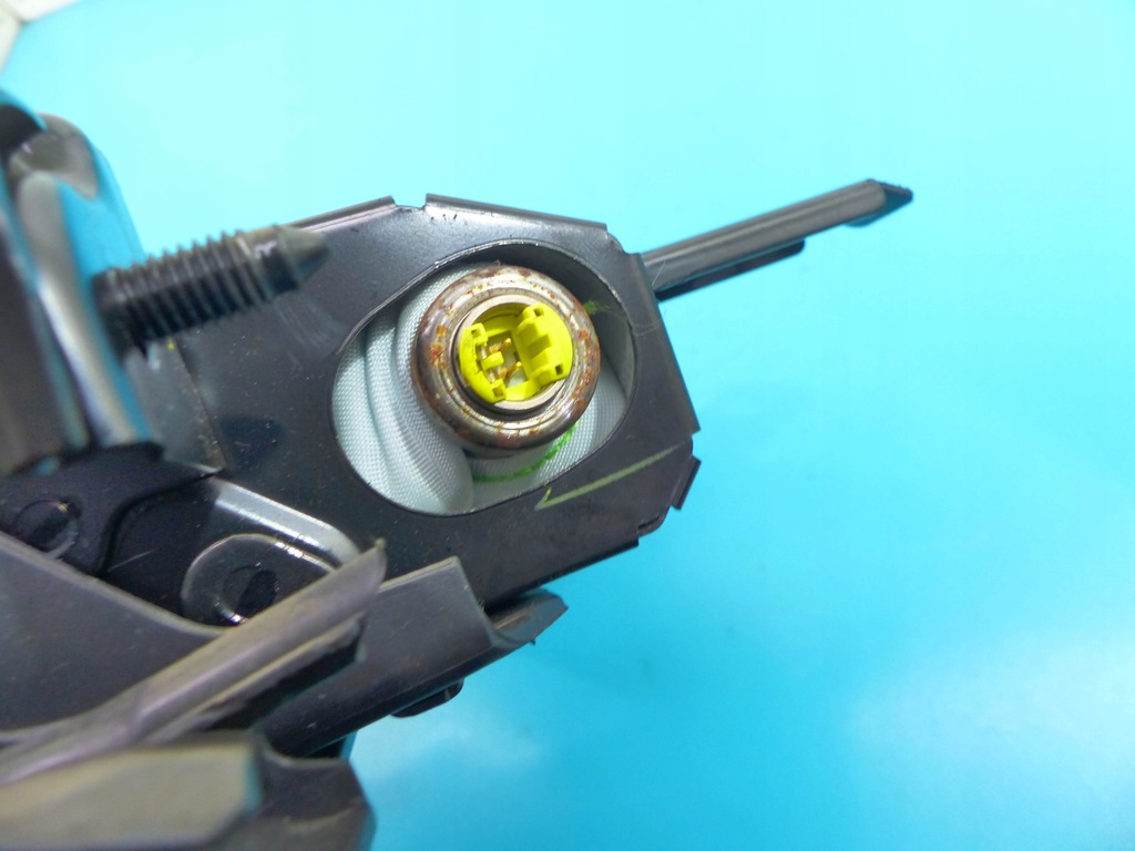 фото №6, Подушка колінна toyota avensis ii t25 lift eu