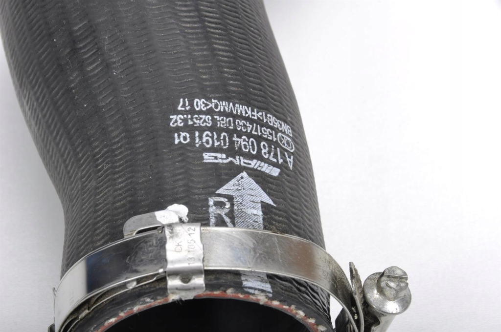 Mercedes amg gt c190 4.0 труба інтеркулер права Доставка