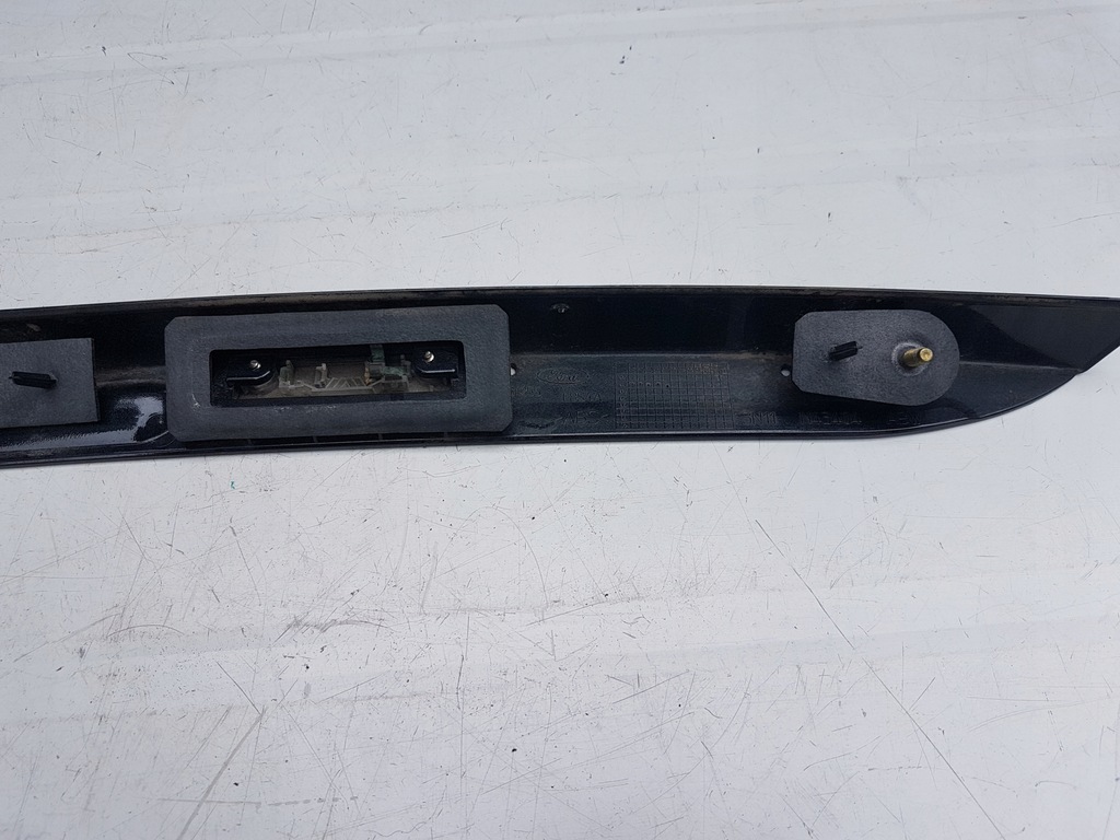 фото №8, Молдинг накладка крышки багажника - ford fusion