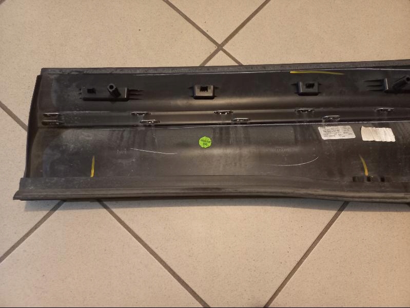 фото №7, Mercedes glb w247 a247 молдинг двері права задня