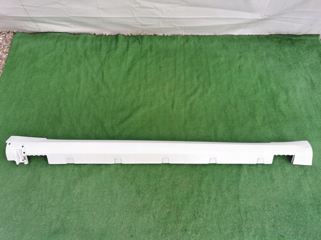 Купить Молдинг порог правая tesla s рестайлинг  6005875-00-j оригинал .