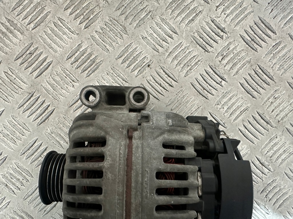 Mini cooper r50 1.6 16v генератор 7559223-01 Недорого