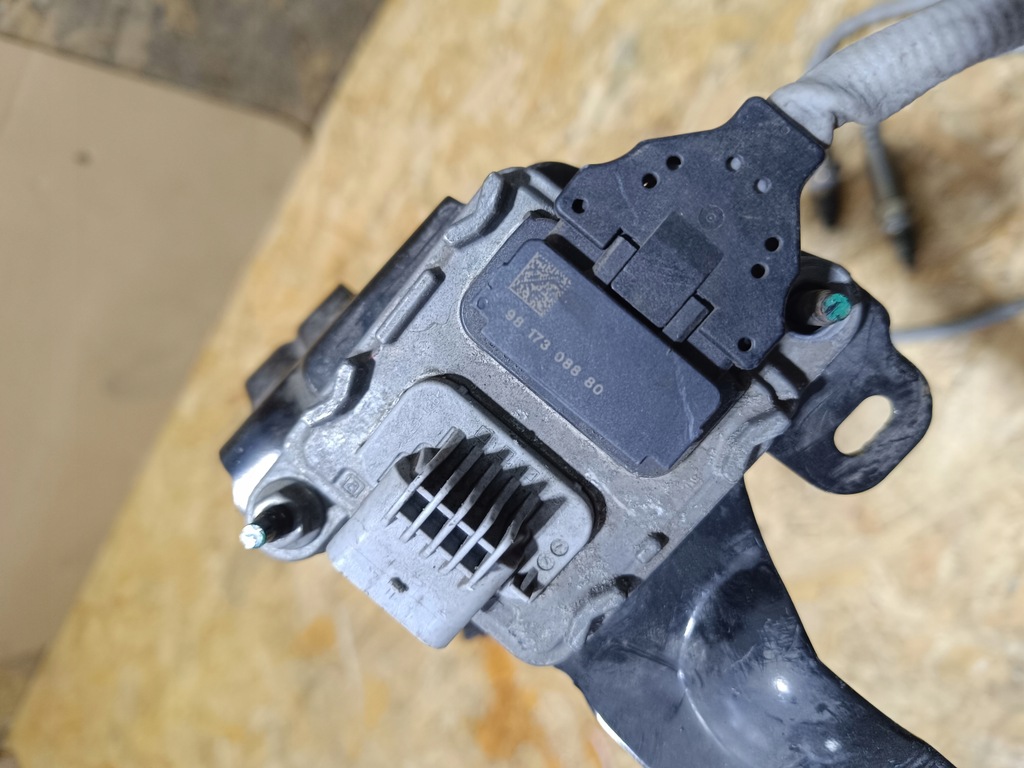 фото №4, Датчик nox датчик peugeot citroen 981730888