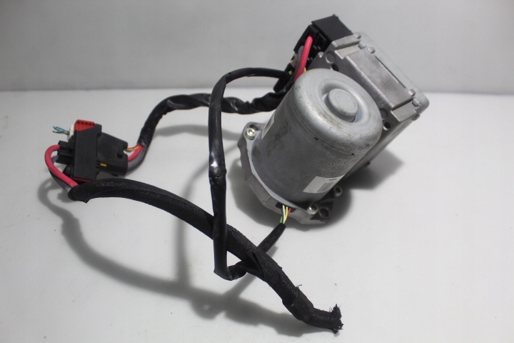 фото №1, Двигатель насос усилителя megane scenic iii 1.9dci